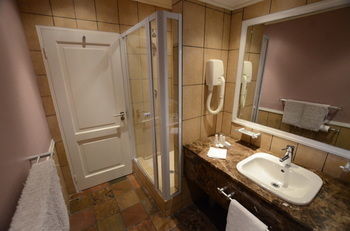 Norscot Manor Guest Lodge Sandton Kültér fotó